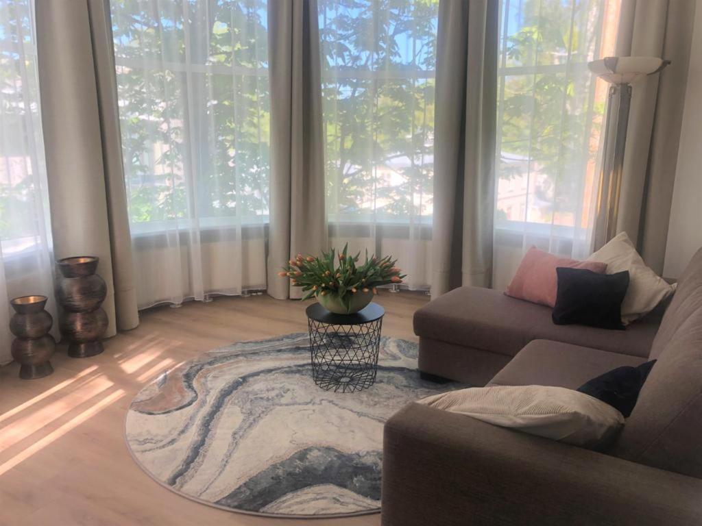 Alve Apart Hotel Jurmala Luaran gambar